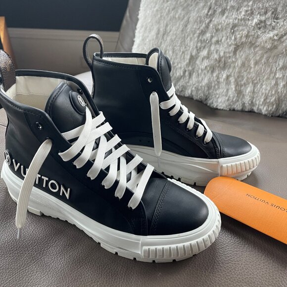 LV Squad Sneaker Boot - Picture 1 of 10
